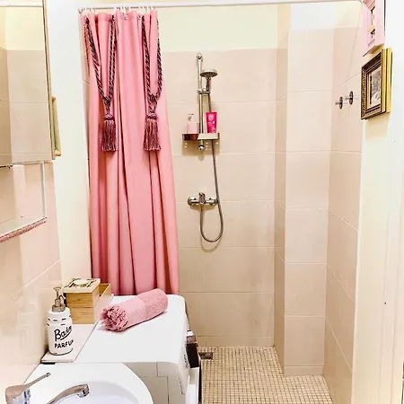 Unique Space With A Classic Vintage Touch For Three *